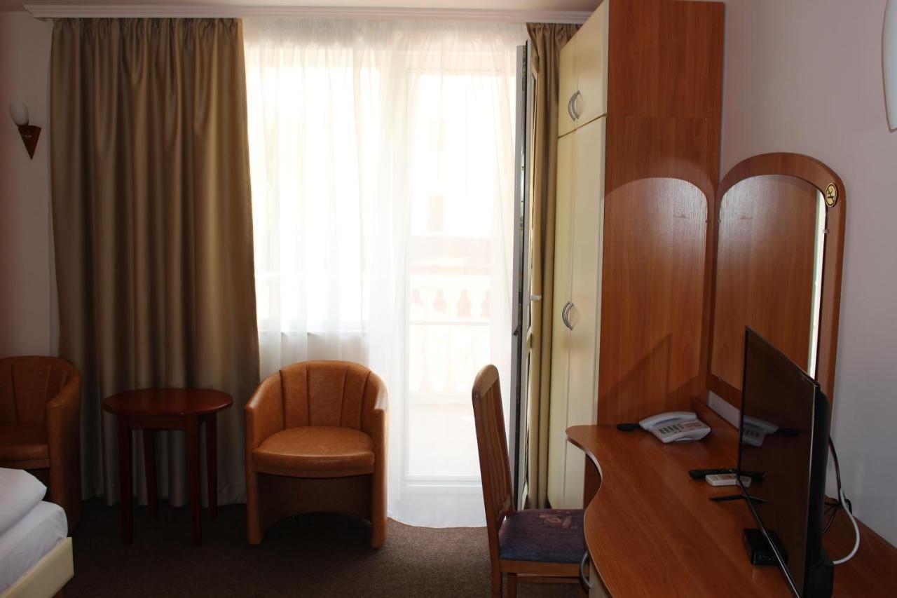 Arlanda Hotel Sveti Vlas Exterior photo