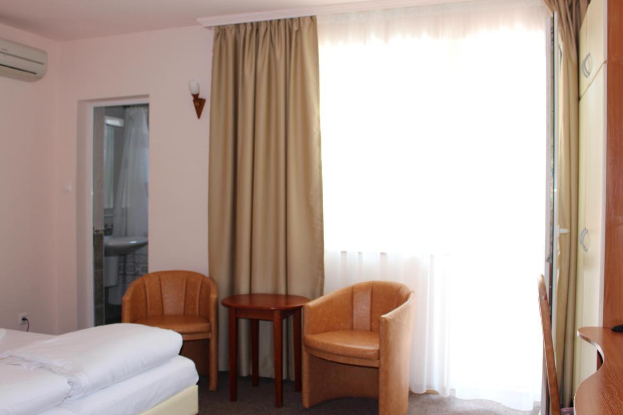 Arlanda Hotel Sveti Vlas Exterior photo