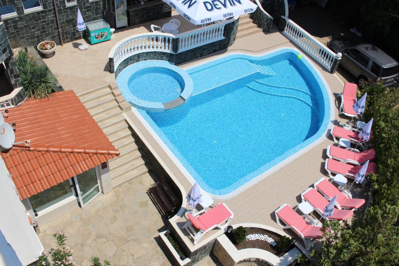 Arlanda Hotel Sveti Vlas Exterior photo
