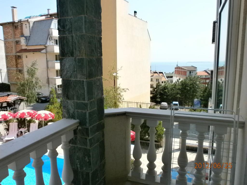 Arlanda Hotel Sveti Vlas Exterior photo